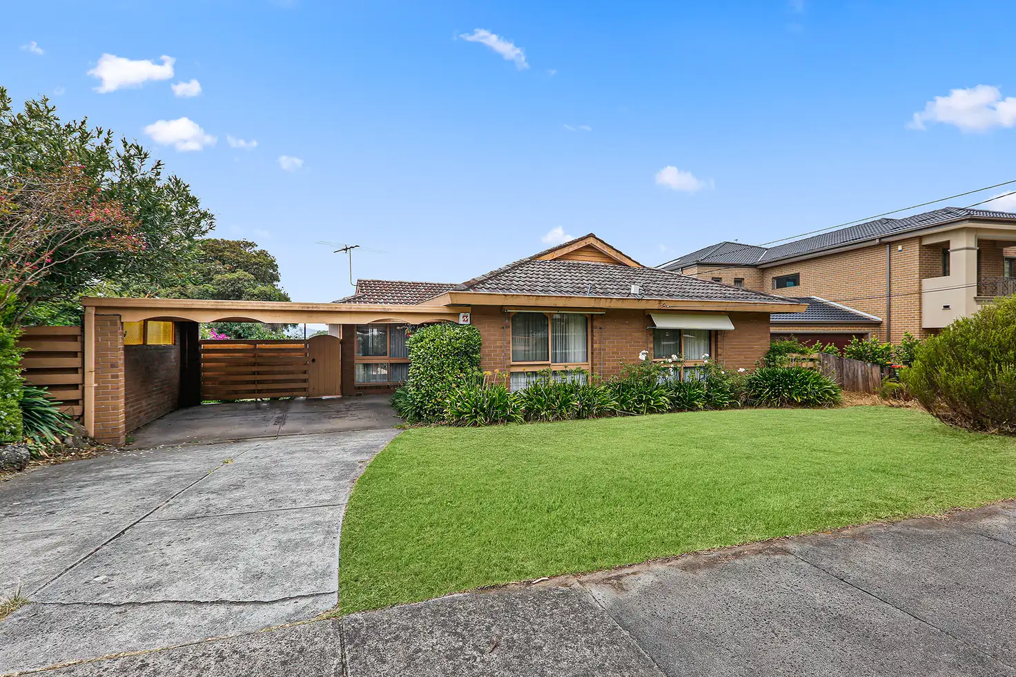 Main view of Homely house listing, 1 Groom Court, Glen Waverley VIC 3150
