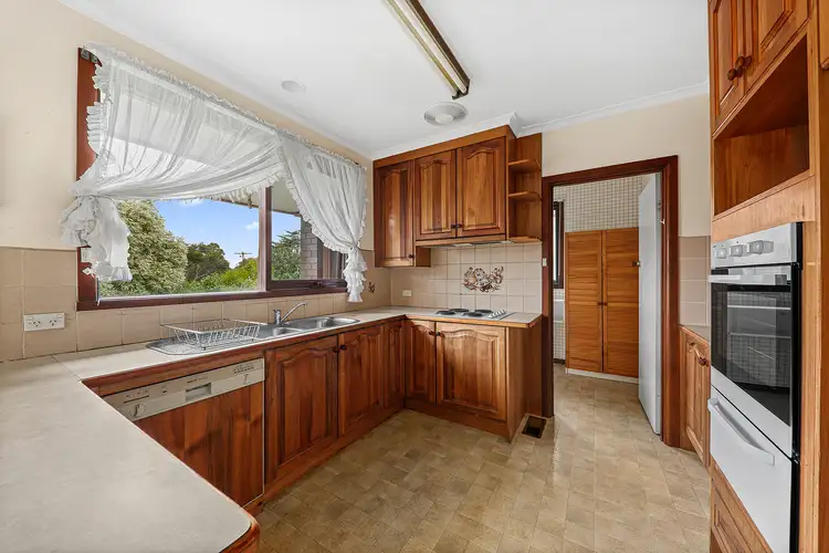 Fourth view of Homely house listing, 1 Groom Court, Glen Waverley VIC 3150