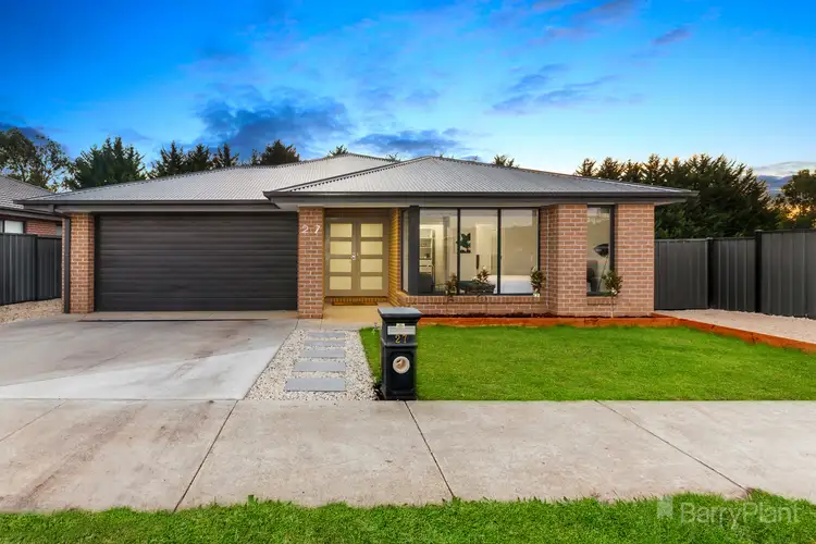 27 Teamsters Circuit, Kilmore VIC 3764