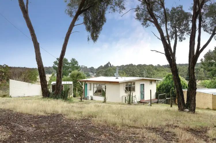 59 High Street, Beaufort VIC 3373