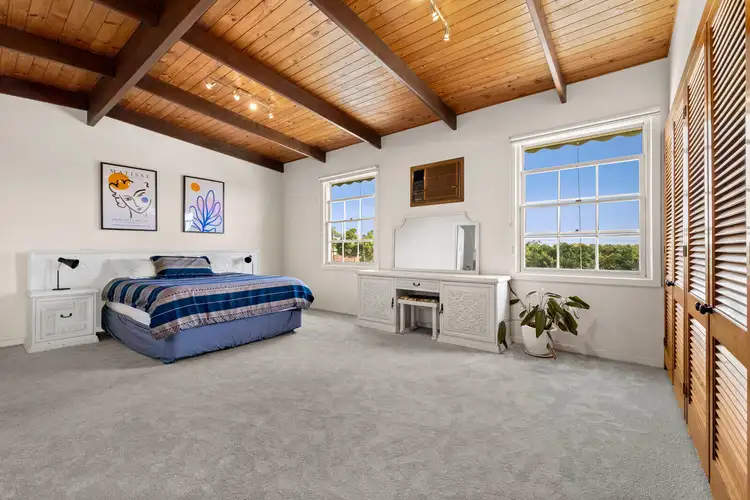 Fifth view of Homely house listing, 10 Coronation Street, Mount Waverley VIC 3149