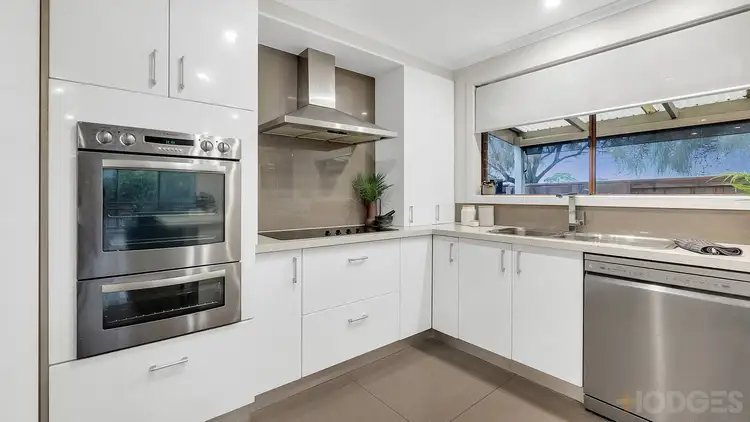 Sixth view of Homely house listing, 2 Wyndarra Crescent, Dingley Village VIC 3172