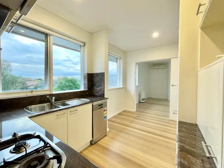 8/32 Emma Street, Caulfield South VIC 3162