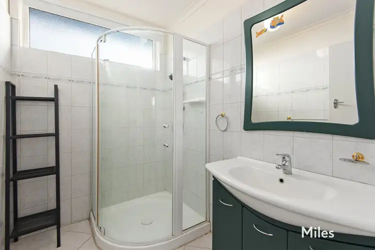 Fourth view of Homely house listing, 4 Ulrich Court, Viewbank VIC 3084