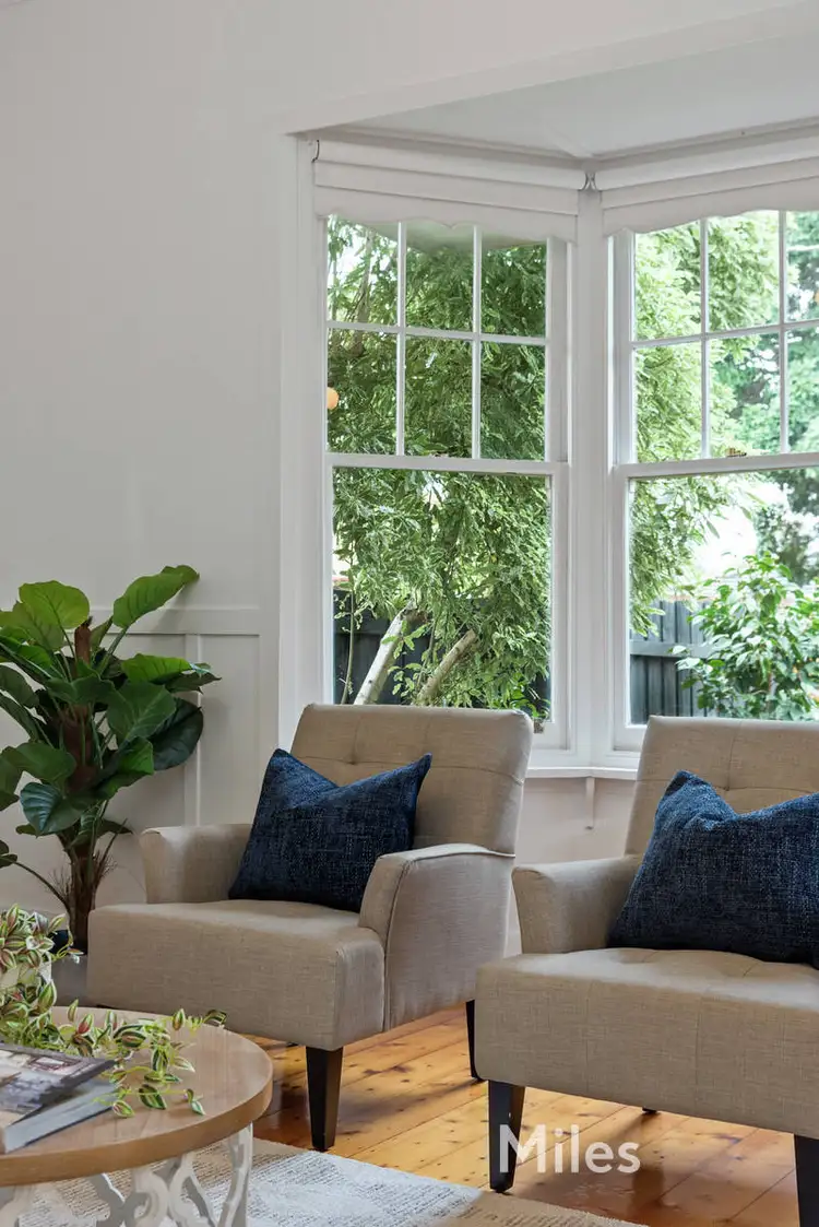 Fifth view of Homely house listing, 1/11 Oriel Road, Ivanhoe VIC 3079