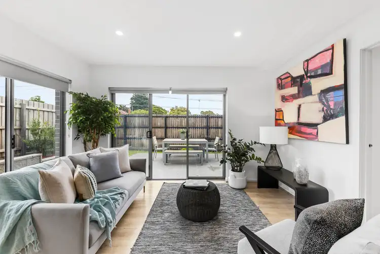 2/651 Moreland Road, Pascoe Vale South VIC 3044