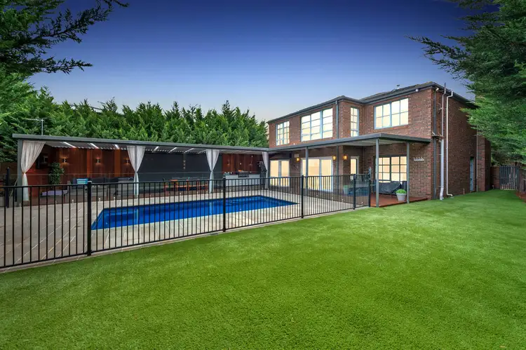 24 Melrose Place, Werribee VIC 3030