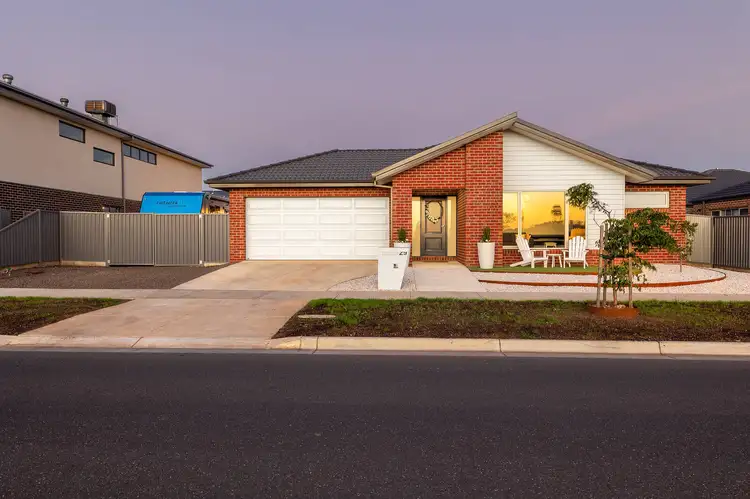 29 Longford Road, Alfredton VIC 3350