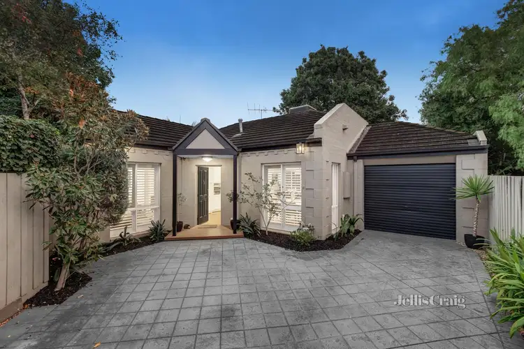 9A Thorburn Street, Hampton VIC 3188