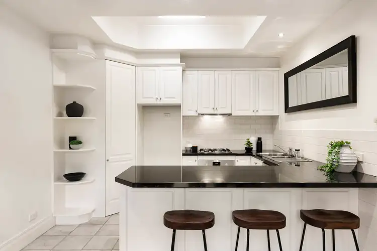 Fifth view of Homely villa listing, 1/47 Weir Street, Balwyn VIC 3103