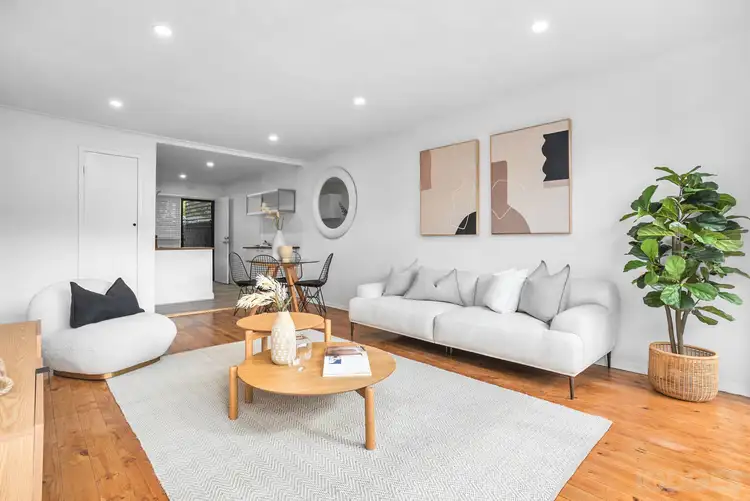 Second view of Homely unit listing, 3/318 Warrigal Road, Cheltenham VIC 3192