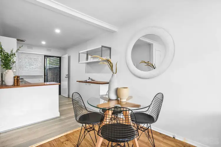Fourth view of Homely unit listing, 3/318 Warrigal Road, Cheltenham VIC 3192
