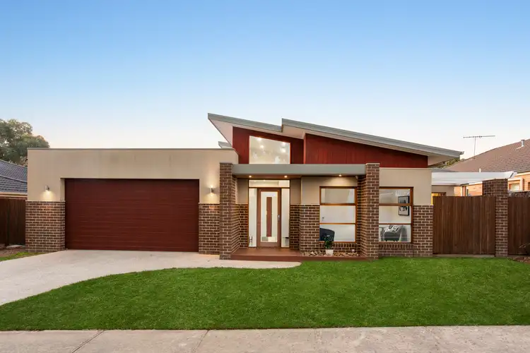 3 Tucker  Street, Doreen VIC 3754