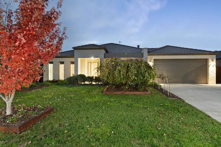 2 Dartmoor Court, Alfredton VIC 3350