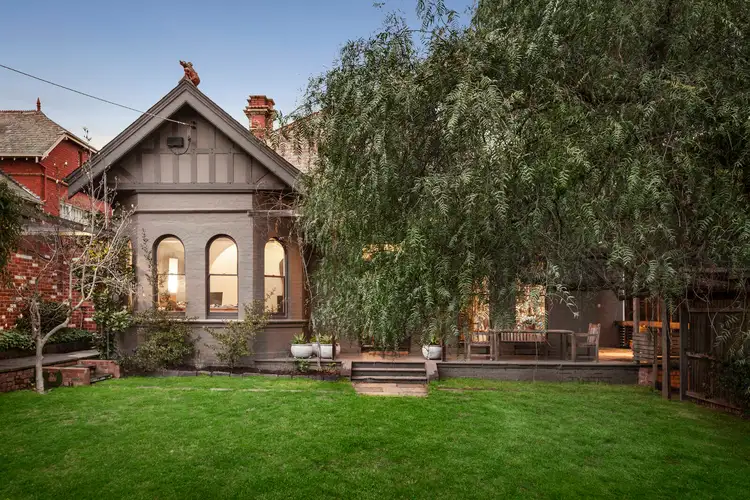 2 Burnie Street, Toorak VIC 3142