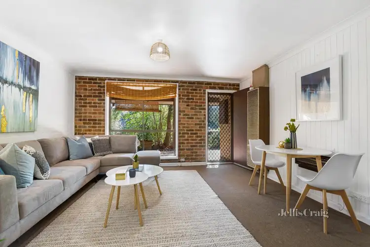 1/82 Brougham Street, Eltham VIC 3095