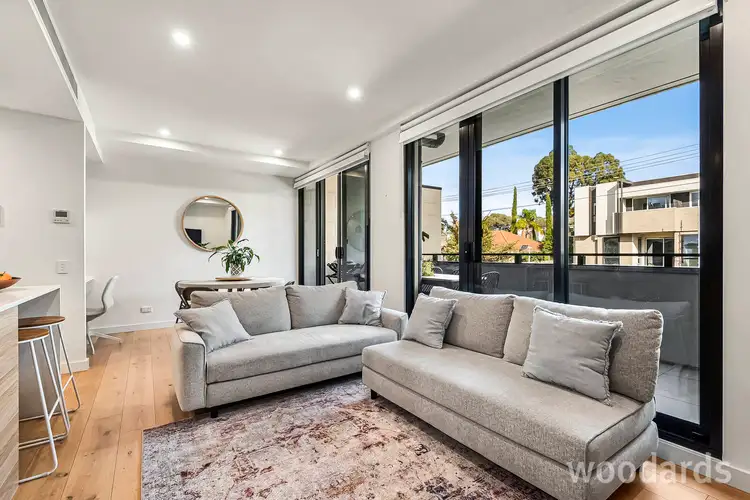 102/37 Churchill Street, Doncaster East VIC 3109