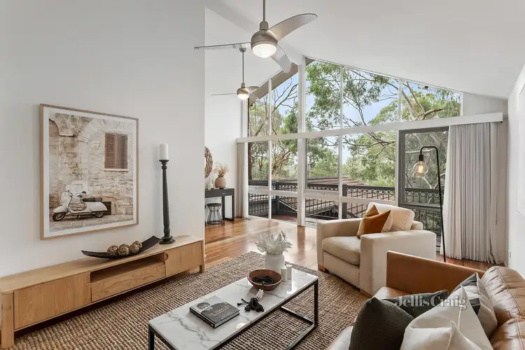 34 Kirwana Grove, Montmorency VIC 3094