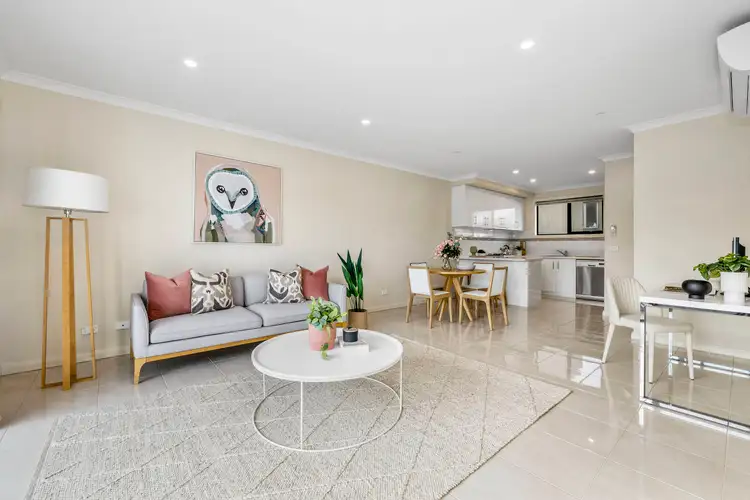 1/14 Mill Road, Oakleigh VIC 3166