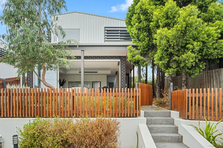 390 Upper Heidelberg Road