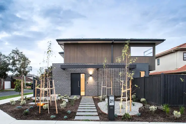 21 Leonie Avenue, Bentleigh East VIC 3165