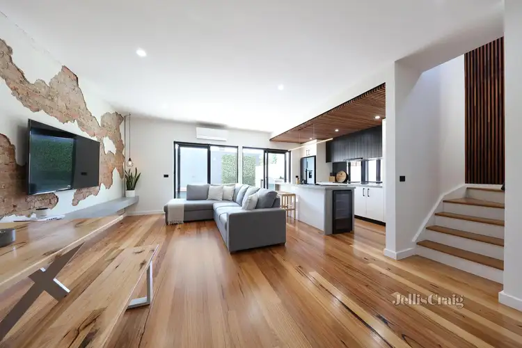 Main view of Homely townhouse listing, 2/75A Tucker Road, Bentleigh VIC 3204
