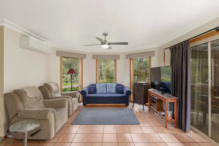 Fifth view of Homely house listing, 25 Kirkwood Drive, Smythes Creek VIC 3351