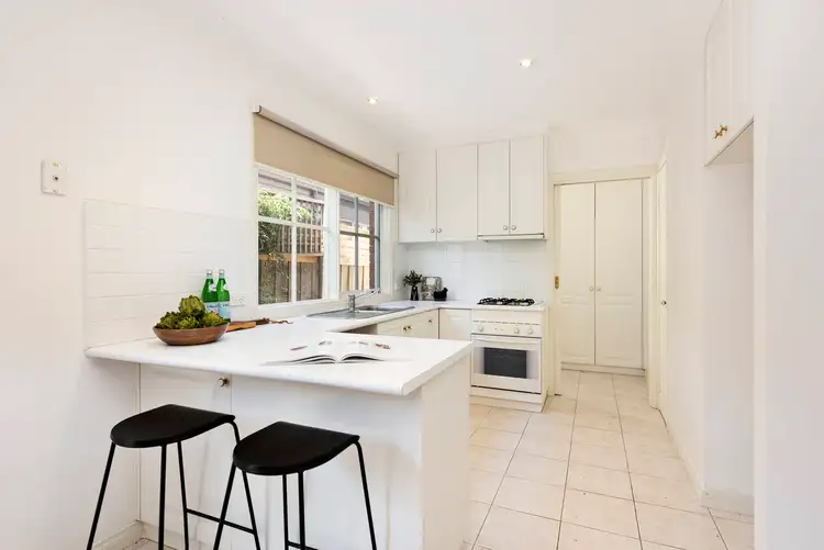 Fourth view of Homely house listing, 2/1 Kelly Avenue, Hampton East VIC 3188