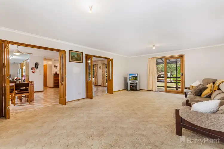 Sixth view of Homely house listing, 5 Bonnieview Court, Wandong VIC 3758