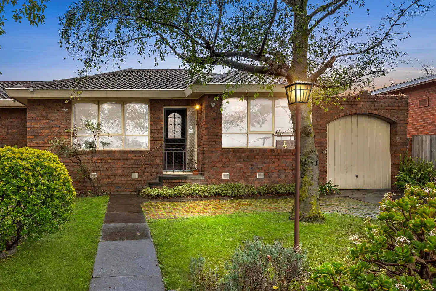 Main view of Homely unit listing, 4/143 Waverley Road, Chadstone VIC 3148