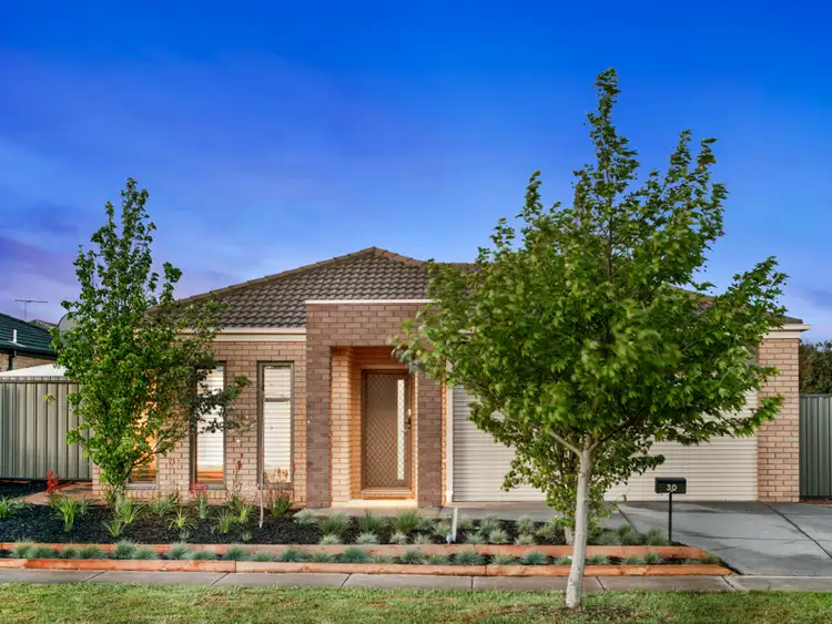 30 Loretta Boulevard, Tarneit VIC 3029