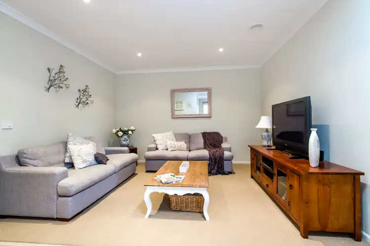 Sixth view of Homely house listing, 7 Bowerbird Place, Sunbury VIC 3429