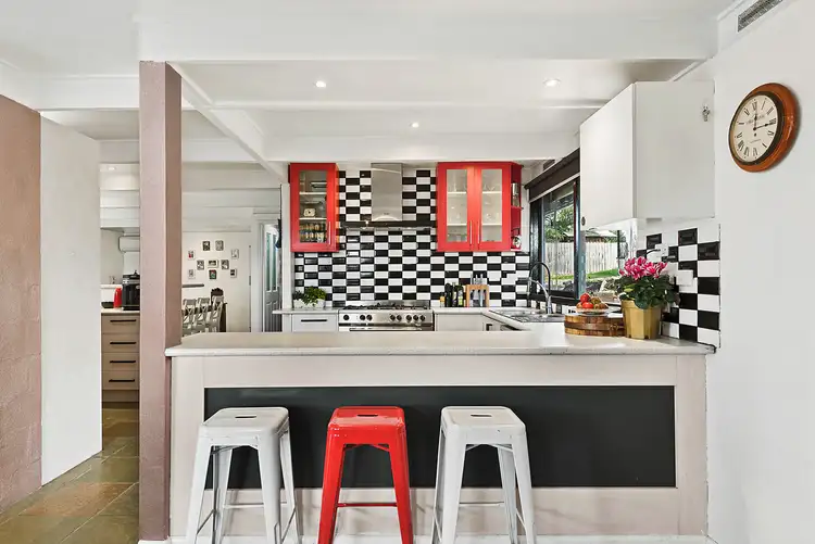 Fifth view of Homely house listing, 23 Diane Crescent, Viewbank VIC 3084