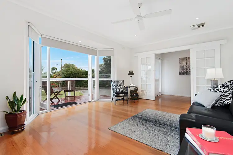 Second view of Homely house listing, 6 Simon Court, Rosanna VIC 3084