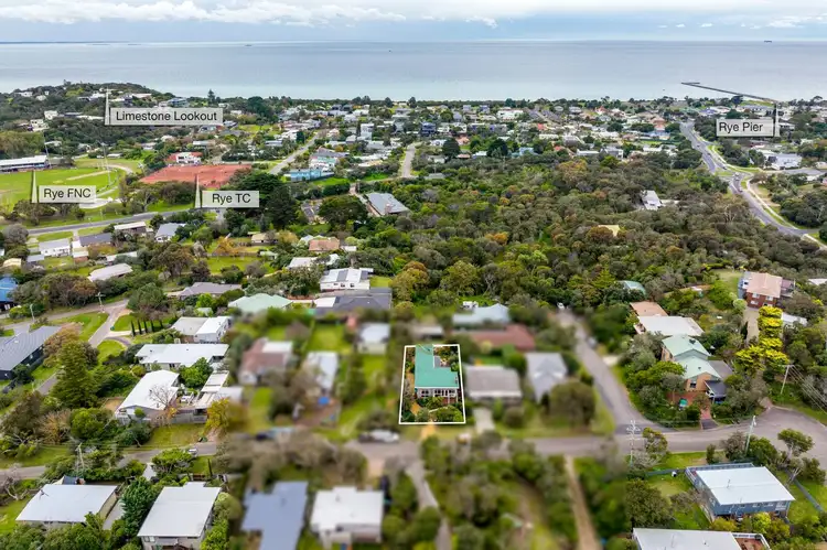 6 Eva Street, Rye VIC 3941