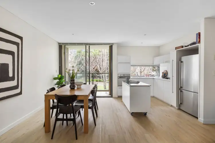 301/40 Chapel Mews, South Yarra VIC 3141