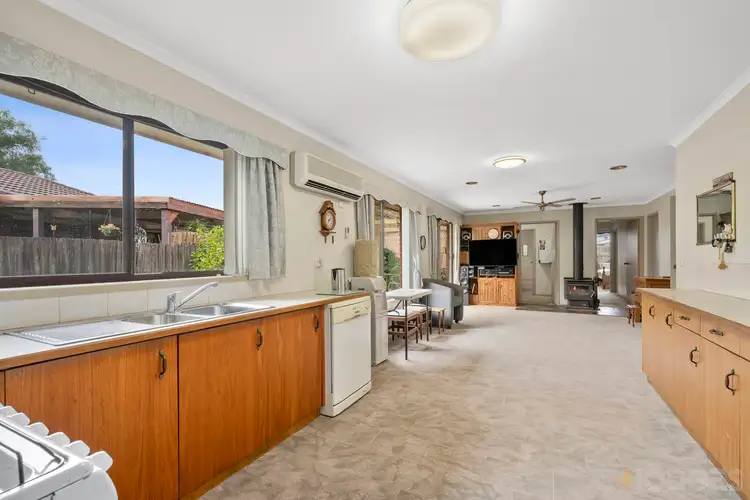 Sixth view of Homely house listing, 10 Waliki Court, Lara VIC 3212