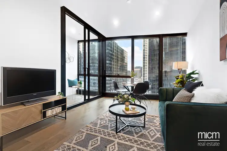 1702/70 Southbank Boulevard
