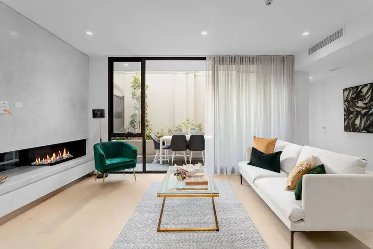 4/597 Burke Road, Camberwell VIC 3124