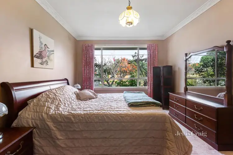 Fifth view of Homely house listing, 3 Havana Court, Bentleigh East VIC 3165