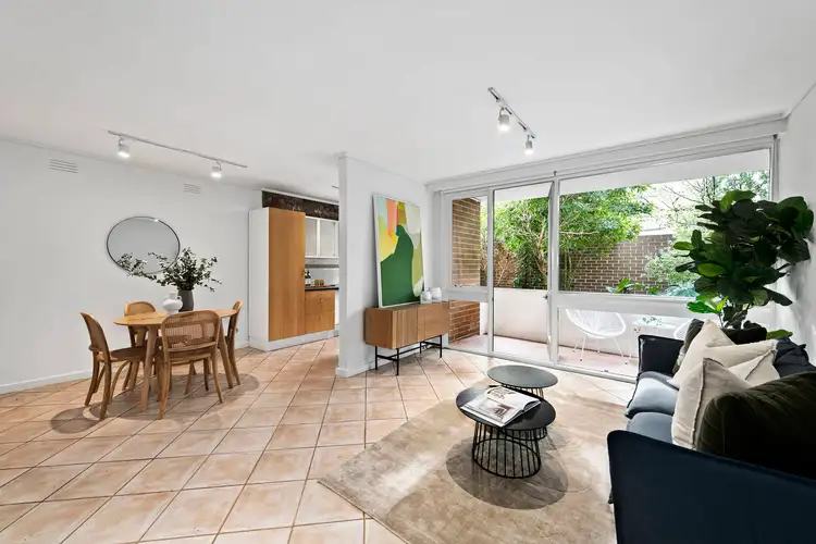 Main view of Homely apartment listing, 15/19 Robe Street, St Kilda VIC 3182