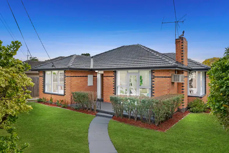 21 Fairland Avenue, Oakleigh East VIC 3166