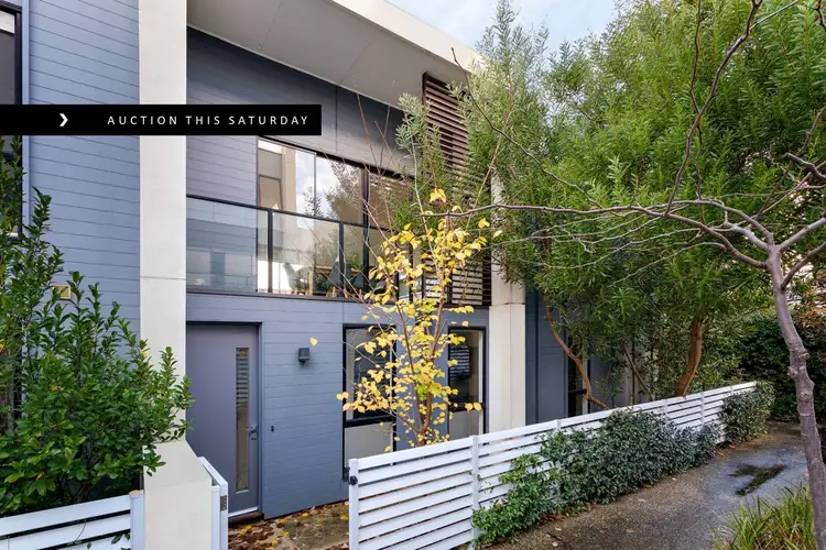 7 Tea Tree Lane, Burwood VIC 3125