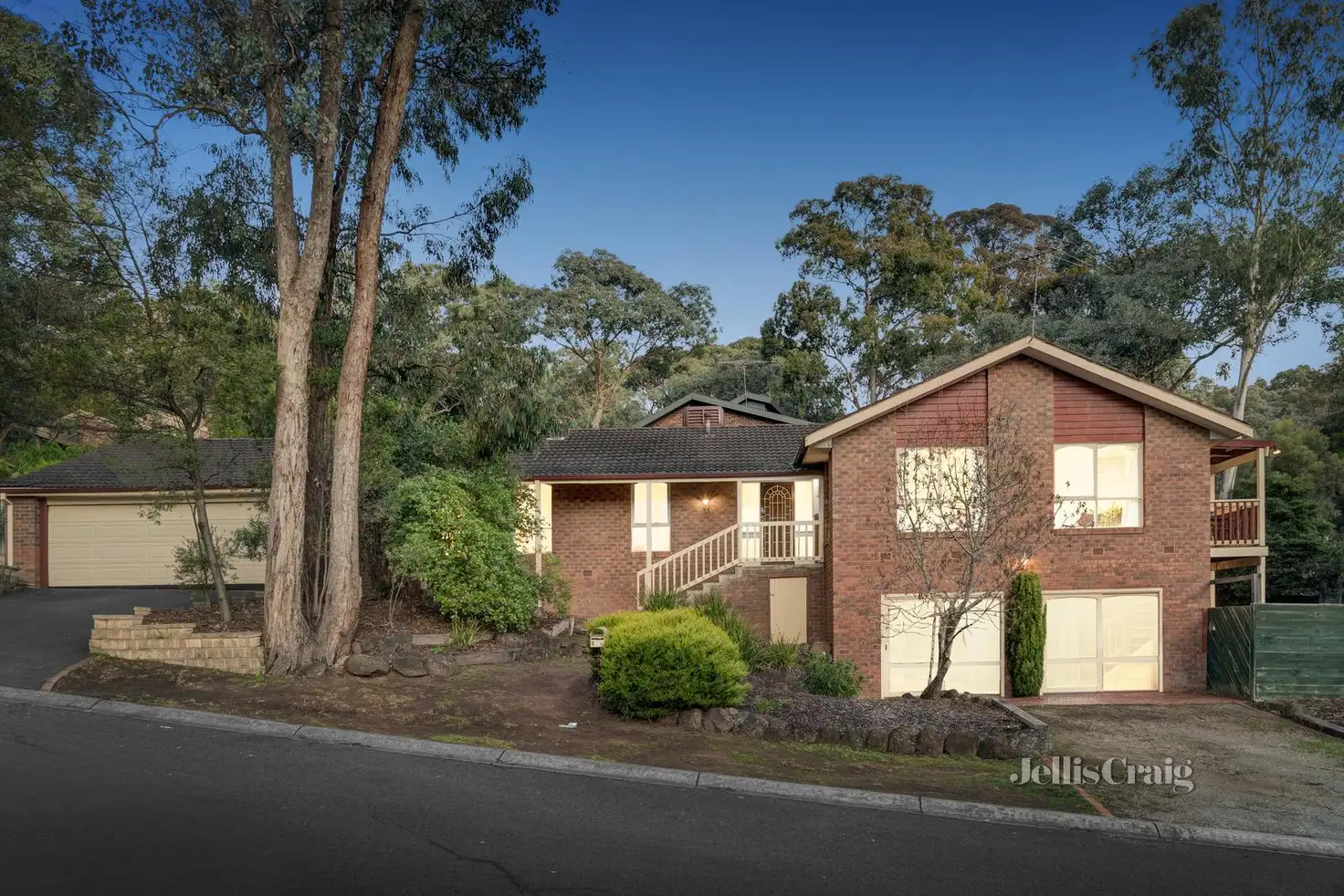 Main view of Homely house listing, 2 Ibsley Square, Eltham VIC 3095