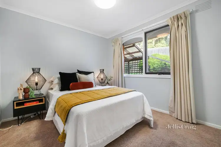 Fifth view of Homely house listing, 2 Ibsley Square, Eltham VIC 3095
