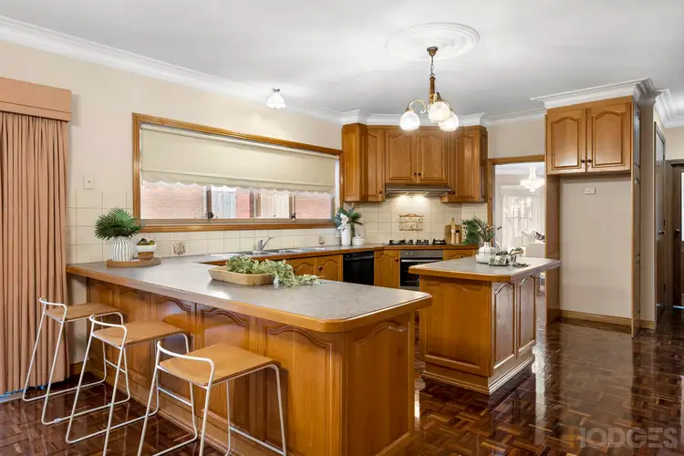 Fifth view of Homely house listing, 2 Bilston Court, Highton VIC 3216
