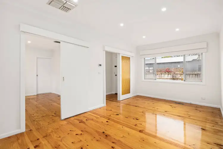 2/35 Paddington Road, Hughesdale VIC 3166