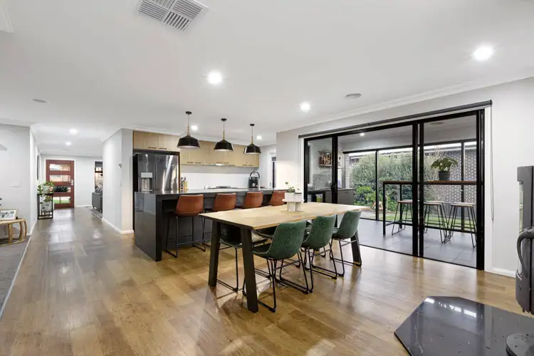 Sixth view of Homely house listing, 19 Holmsgarth Court, Brown Hill VIC 3350