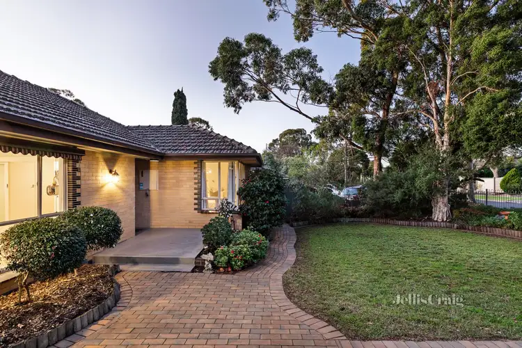 9 Helwig Avenue, Montmorency VIC 3094
