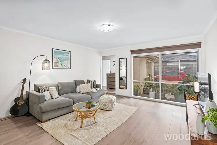 Third view of Homely unit listing, 2/10 Muir Street, Mount Waverley VIC 3149